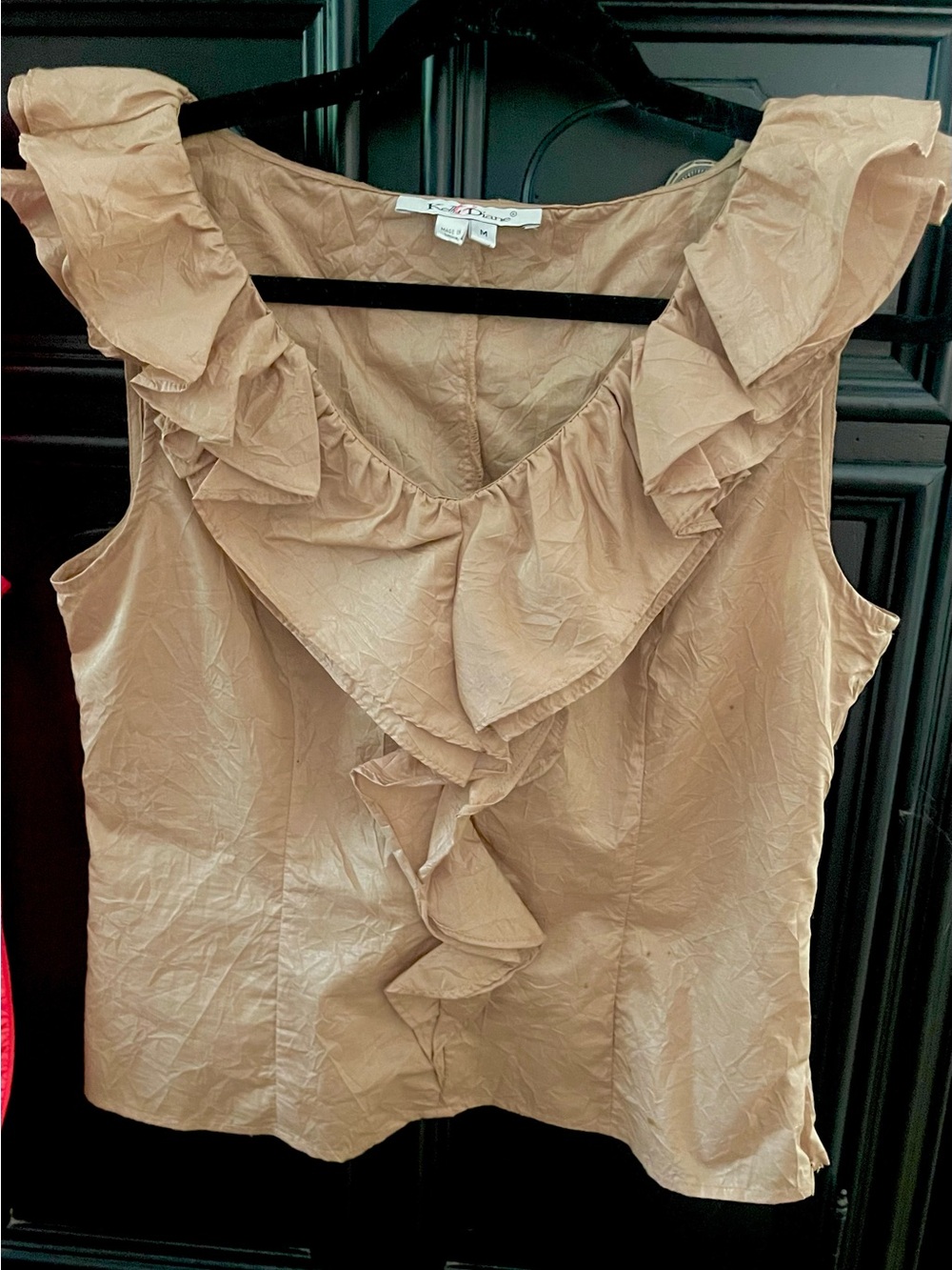 KELLY DIANE DRESSY RUFFLED TOPS